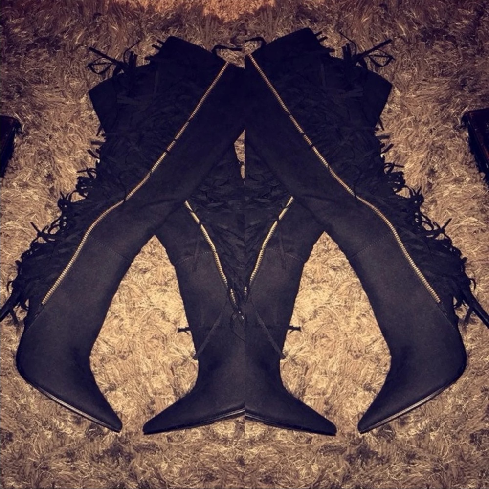 Women’s fringe boots